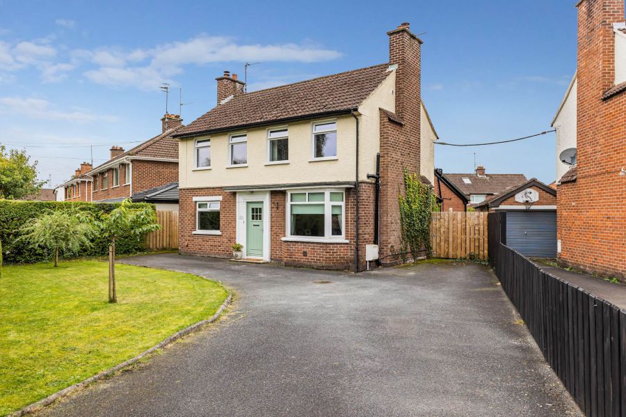 58 Killeaton Park, Dunmurry, Belfast, BT17 9HE
