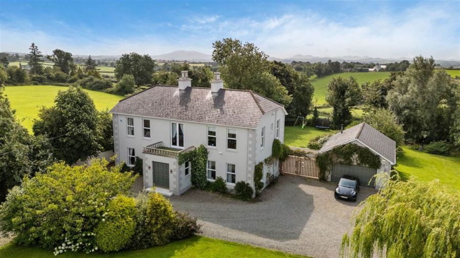 Milebush House, 92 Milebush Road, Dromore, BT25 1RX