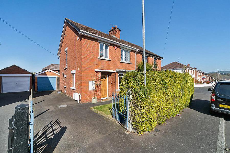 30 Cricklewood Park, stranmillis, belfast, BT9 5GW