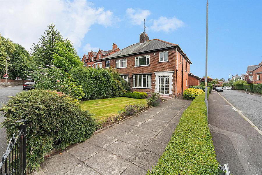 69 Marlborough Park North, malone road, belfast, BT9 6HL