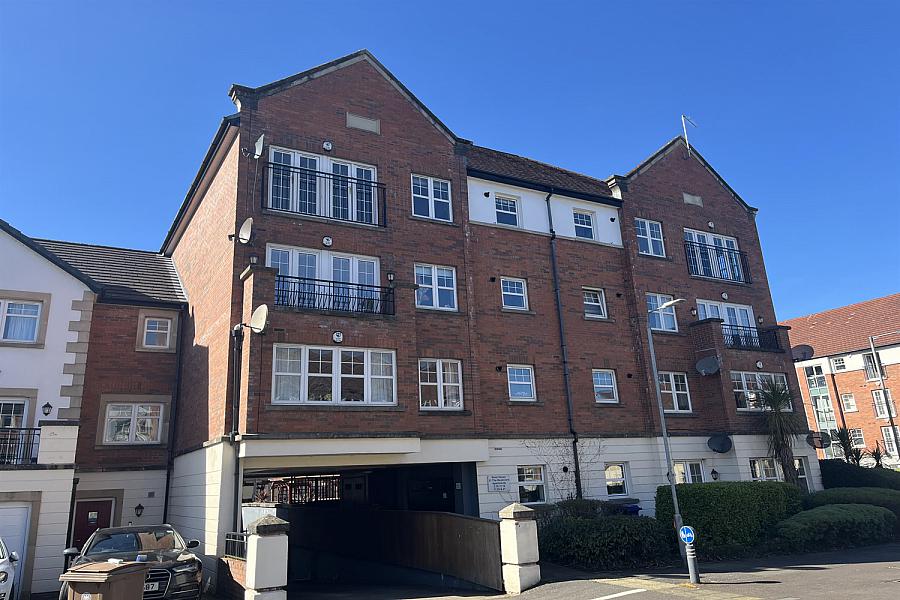 Apt 17 River House, 21 The Boulevard, Belfast, BT7 3LN