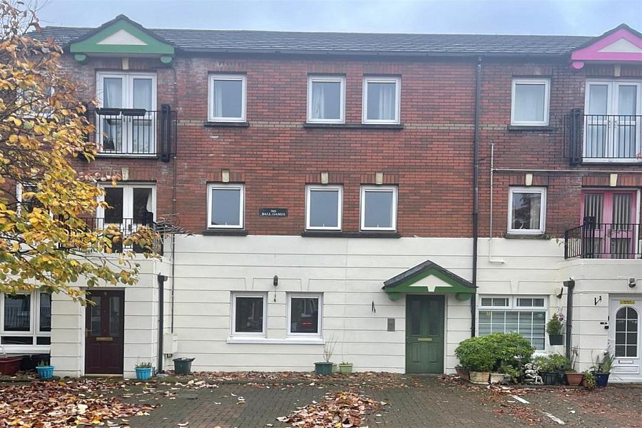 10 Ferndale Court, Lisburn Road, Belfast, BT9 7EE