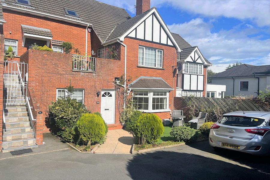 Flat 3, The Grange, 32A Deramore Park, Belfast, BT9 5JU