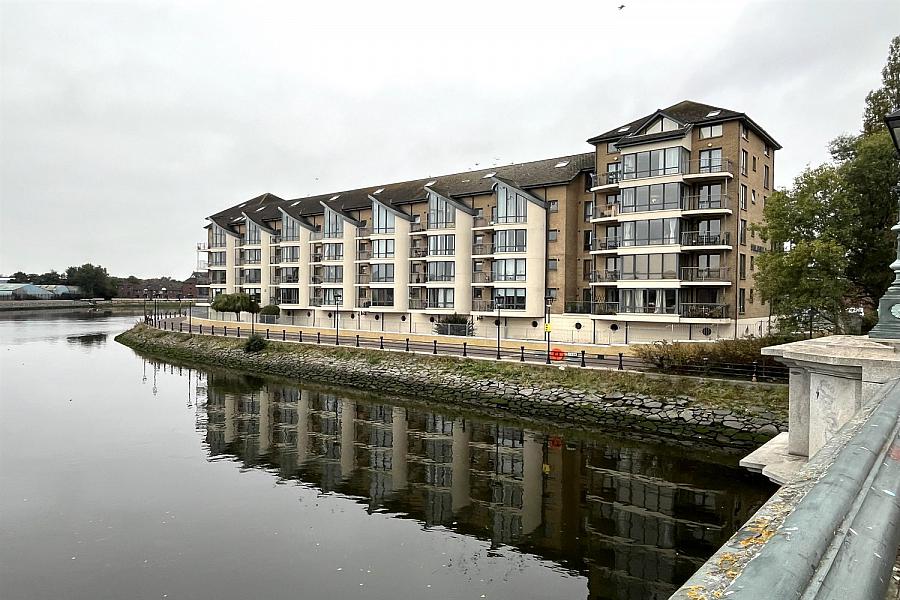 19 St. Georges Harbour, City Centre, Belfast, BT1 3SG