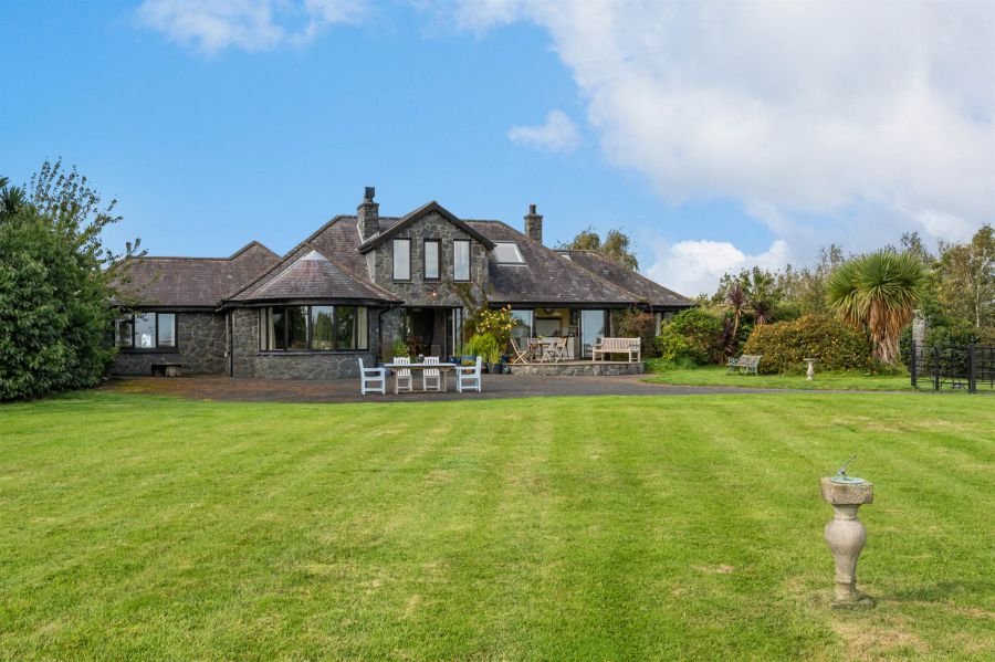 69 Tullynakill Road, Comber, Killinchy, BT23 6AG