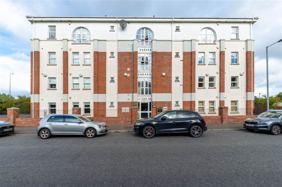 9B Musgrave Manor, Boucher Crescent, Belfast, BT9 7GG