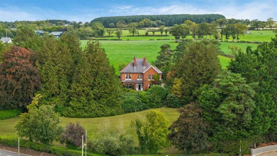 The Pines Glenavy Road, Lisburn, BT28 3UT