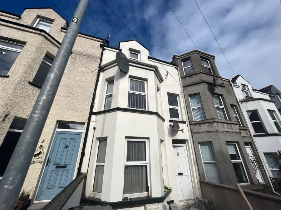 56 Central Avenue, Bangor, BT20 3AW