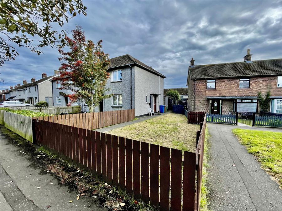 94 Skipperstone Road, Bangor, BT20 4ET