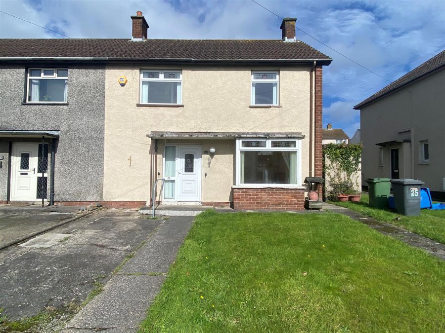 25 Skipperstone Road, Bangor, BT20 4ES