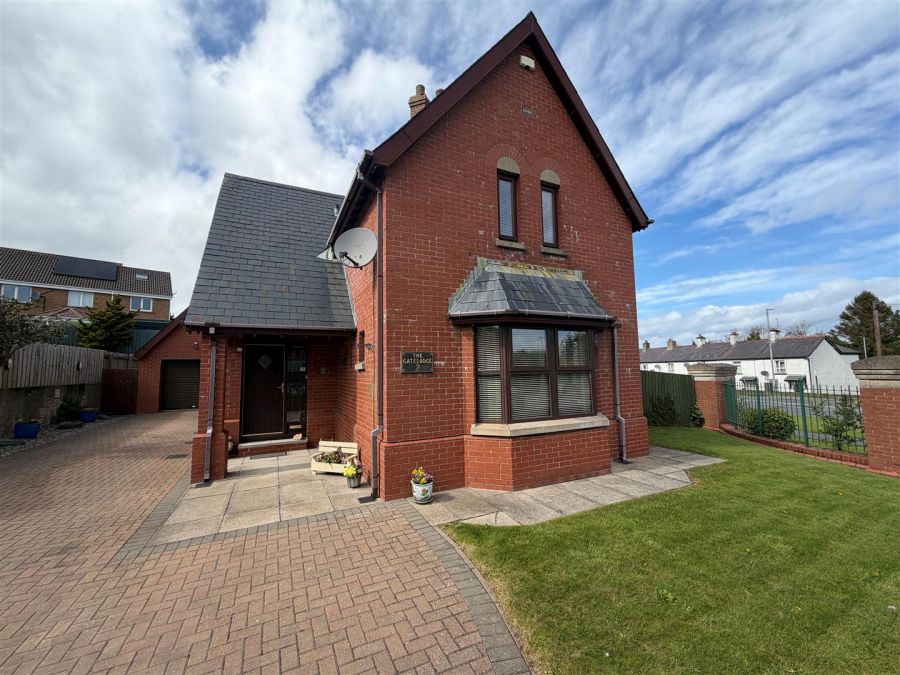 2 Lord Wardens Grange, Bangor, BT19 1YN