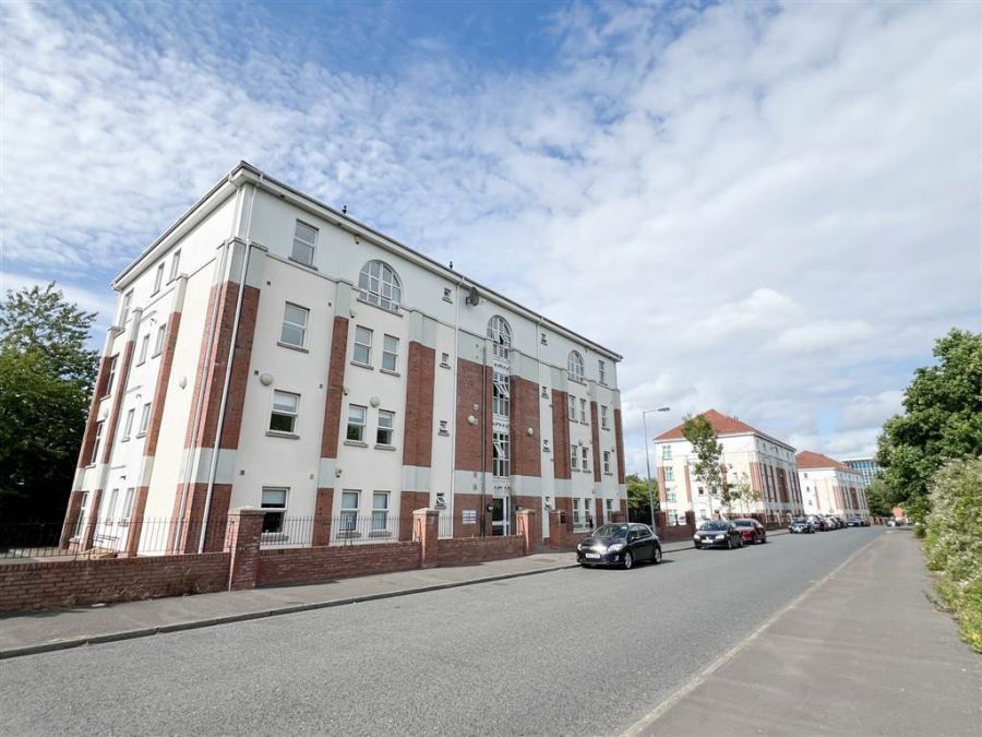 11b Musgrave Manor, 51 stockmans way, belfast, BT9 7GG