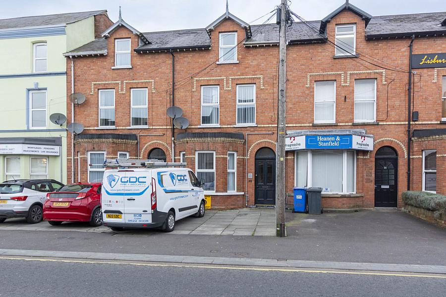 32B Bachelors Walk, Lisburn, BT28 1XN