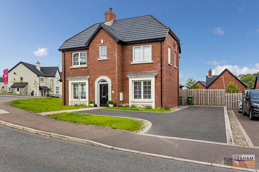 38 Fairfields Glen, lisburn, BT28 3QL
