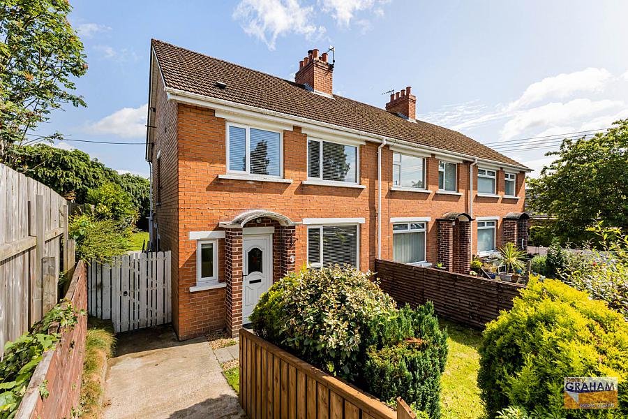 9 Moss Road, lambeg, lisburn, BT27 4NN