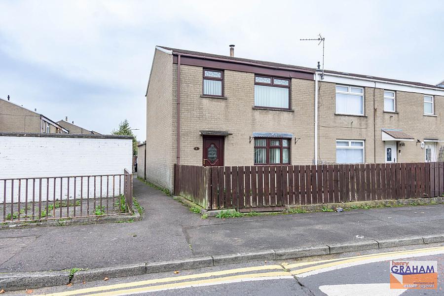 1 Manor Park, Lisburn, BT28 1EU