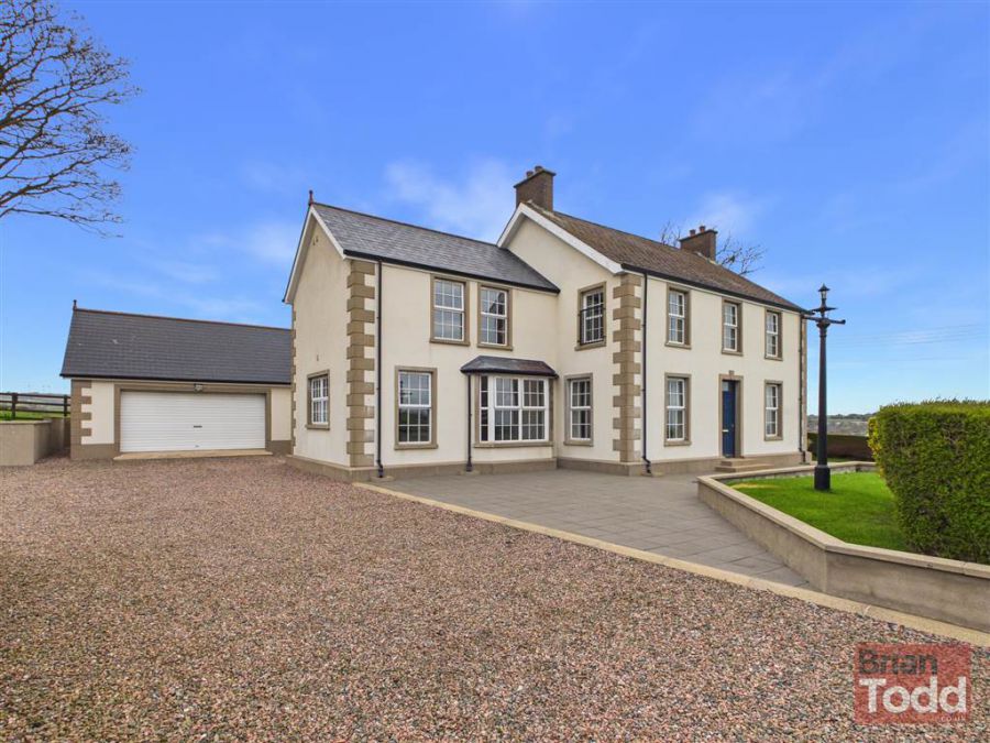 153 Ballysnod Road, Larne, BT40 3NP