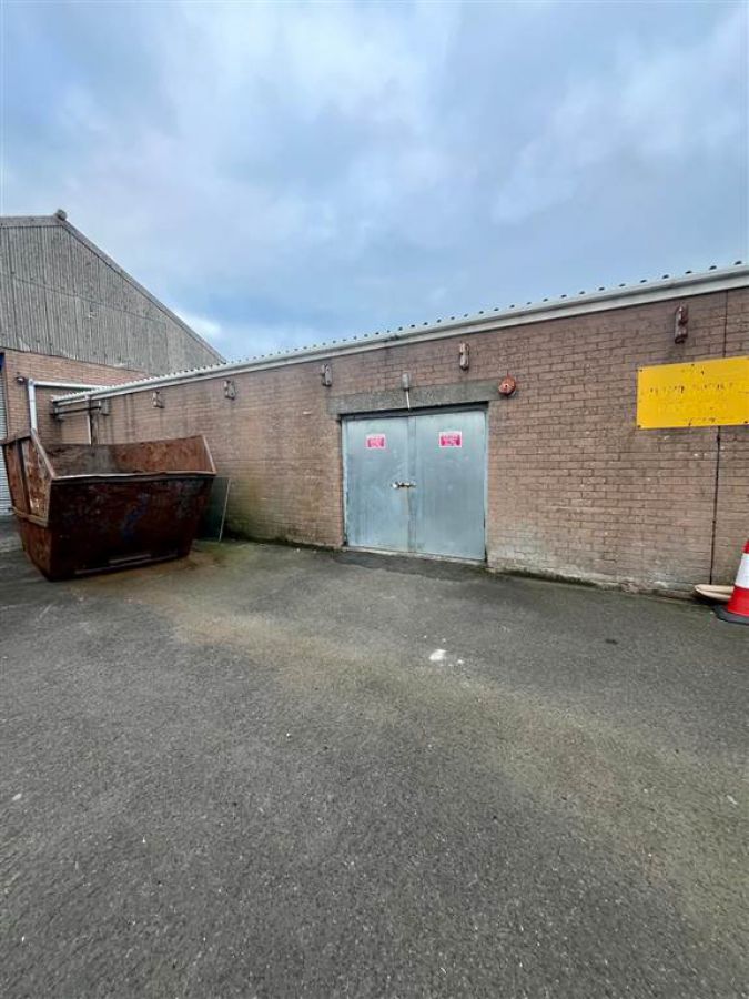 Cockle Row, Larne, BT40 1HN