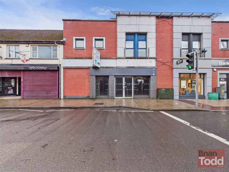 51 Main Street, Larne, BT40 1JE