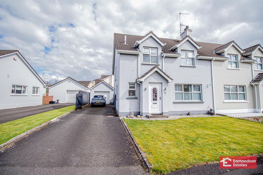 19 Fairyhill, Galgorm, Ballymena, BT42 1FH