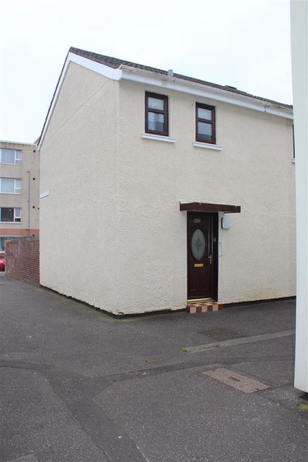 28 Carlisle Square, Antrim Road, Belfast, BT15 2PU