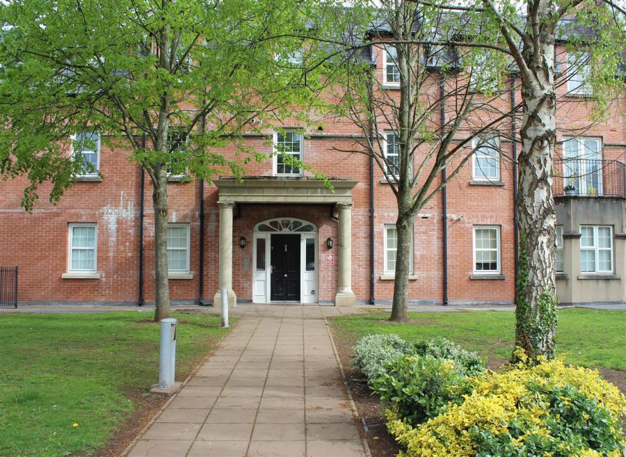 16 Milfort Mews, dunmurry, belfast, BT17 9JE