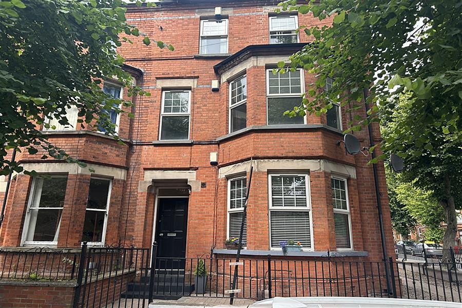 Flat 3, 6 Glandore Avenue, 6 Glandore Avenue, Belfast, BT15 3FB