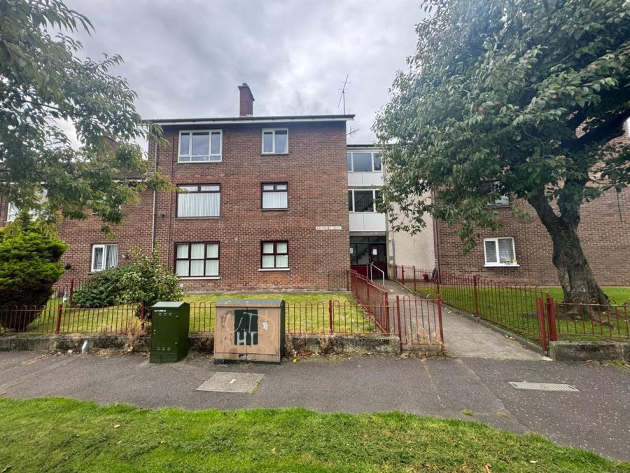 151B Rathmore Drive, Rathcoole, Newtownabbey, BT37 9DR