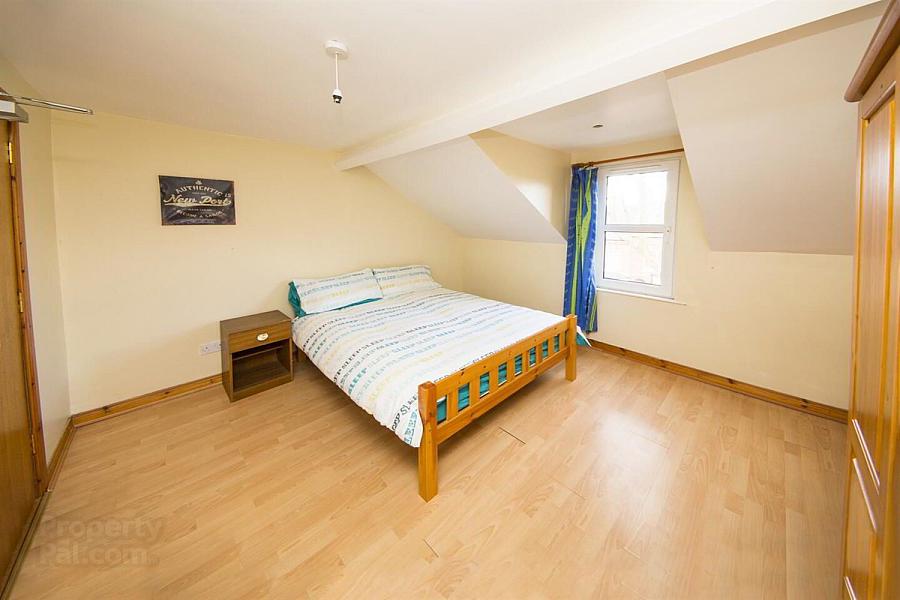 Room 5, 56 Delhi Street, 56 Delhi Street, Belfast, BT73AL