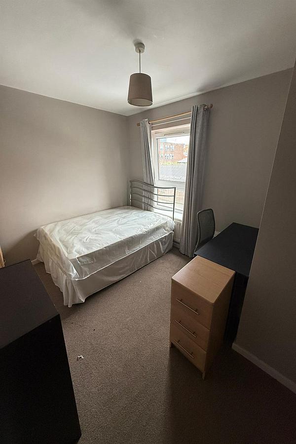 Room 2, Apartment 4, College Gate, apartment 4, college gate, belfast, BT1 6AS