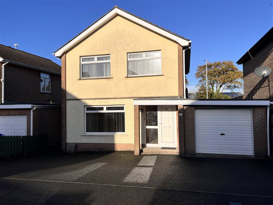 15 Beechdene Crescent, Newtownards, BT23 8RZ