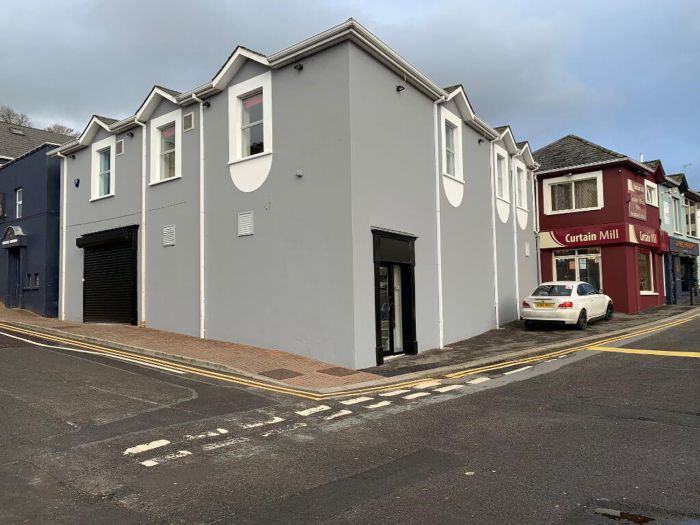 2 Quay Lane, The Bush Arcade, Enniskillen, BT74 6AA