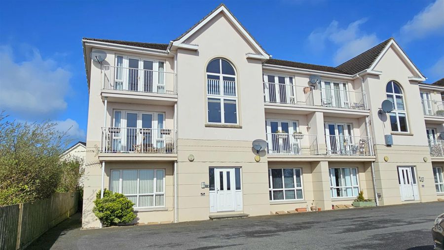 54 Bates Park, Greenisland, Carrickfergus, BT38 8LG