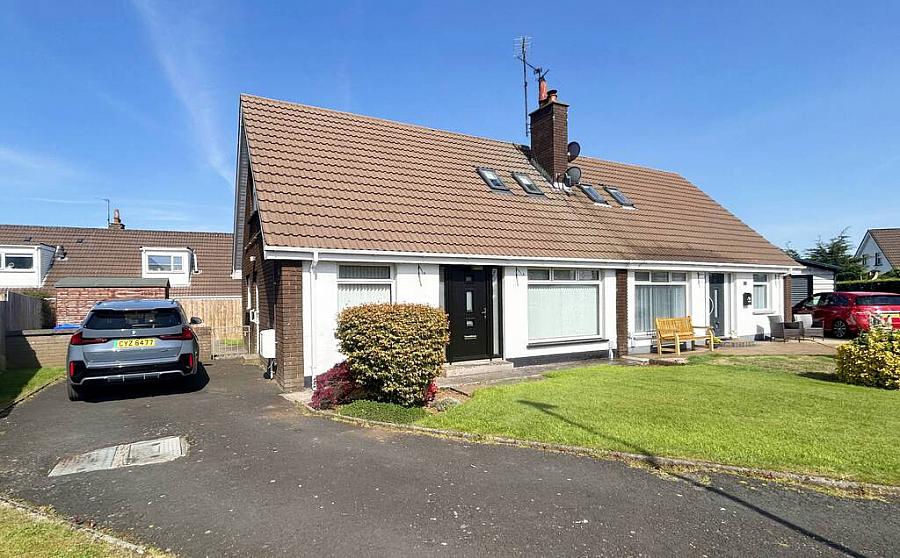 8 Glendhu Crescent, coleraine, BT52 1RH