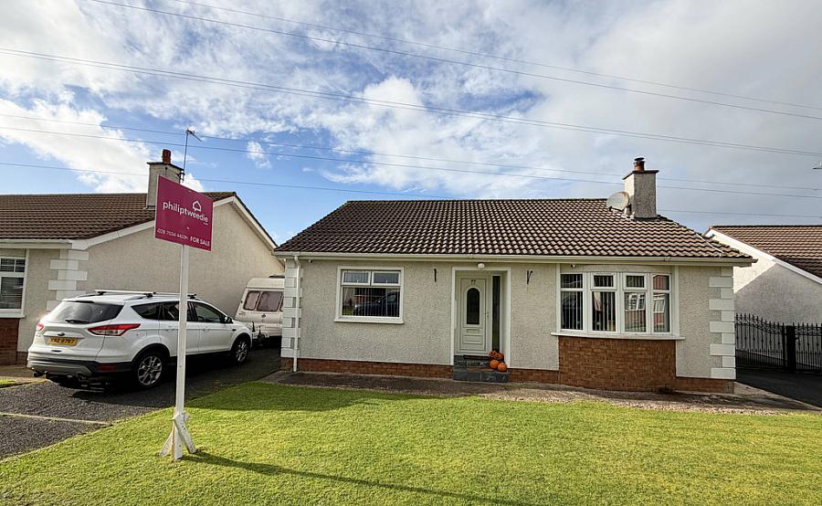 77 Loguestown Park, Coleraine, BT52 2HR