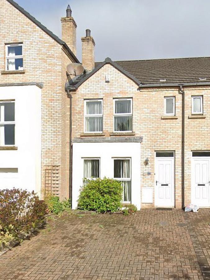 36 Cloonavin Green ( Short Term 6 Months ), Coleraine, BT52 1RG