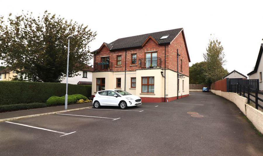 8 Lagan Ville Court, Lisburn, BT28 1BU
