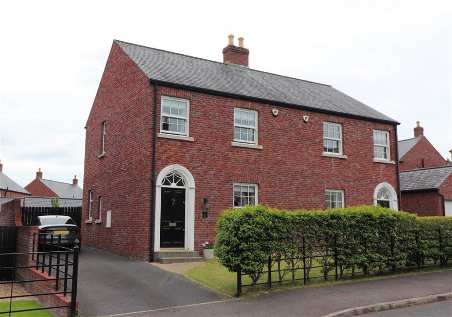 2 Breton Way, Lisburn, BT28 3ZF