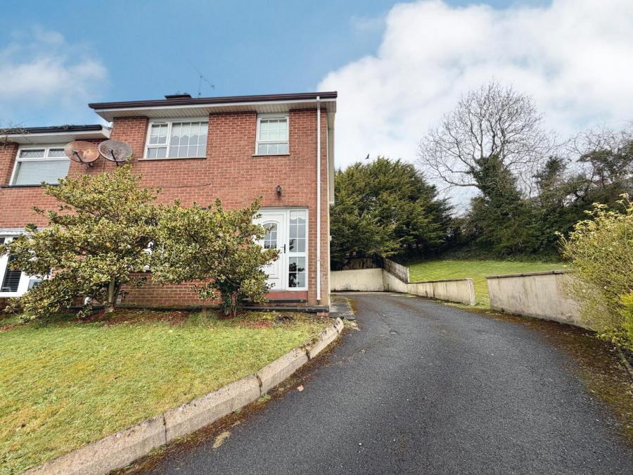 39 Glendore Wood, Killyclogher, Omagh, BT79 7LF