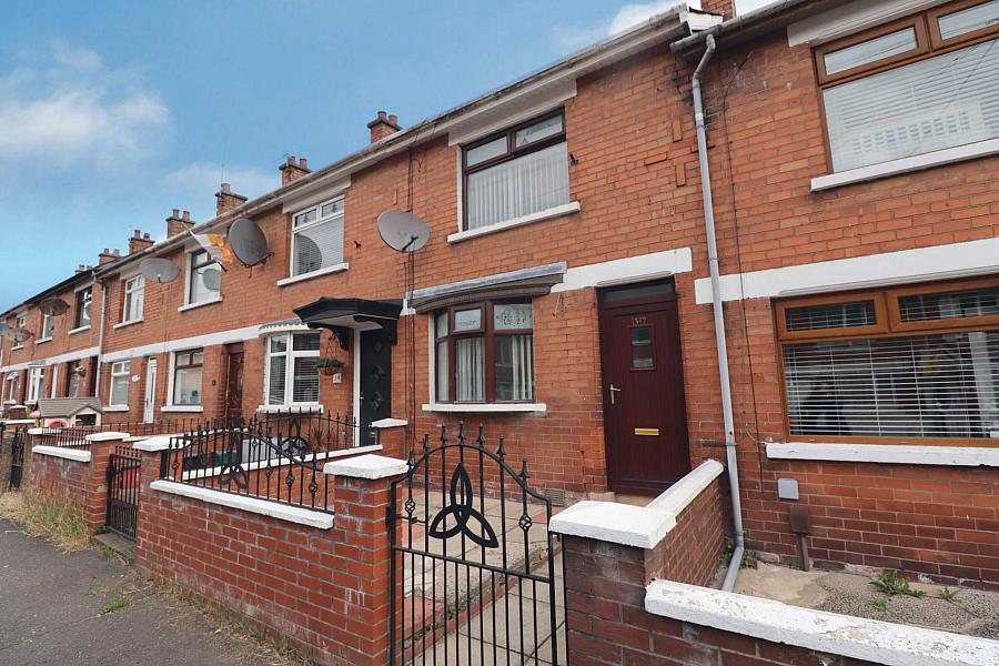 37 Beechmount Crescent, falls road, belfast, BT12 7NJ