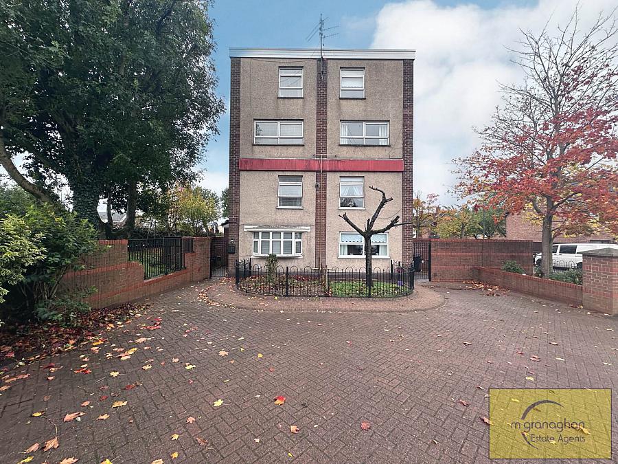 1B Doon Road, Lenadoon, Belfast, BT11 9GT