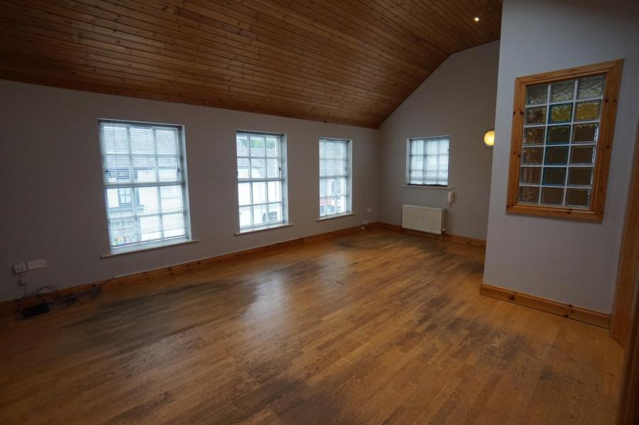 8A Ballynahinch Street, Hillsborough, BT26 6AW