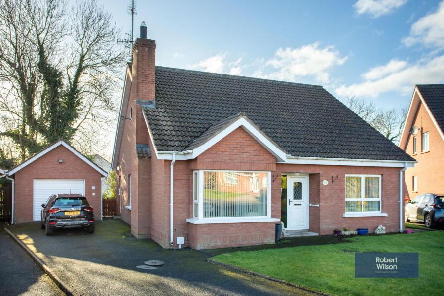 11 Oakwood, waringstown, BT66 7TB