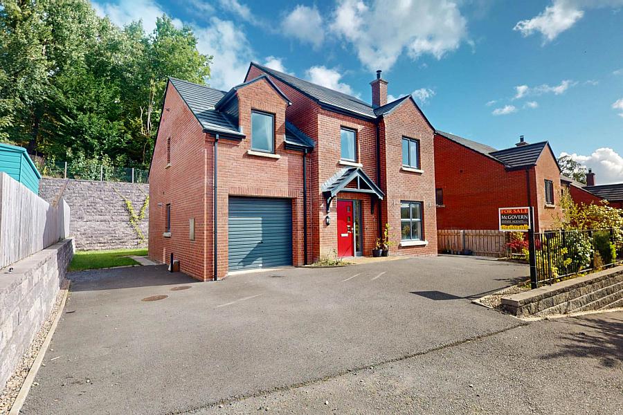 5 Drumgarrow Avenue, Drumgarrow, Enniskillen, BT74 4GZ