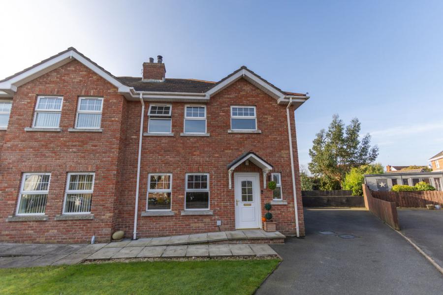 39 The Ferns, Hilltown, Newry, BT34 5WE