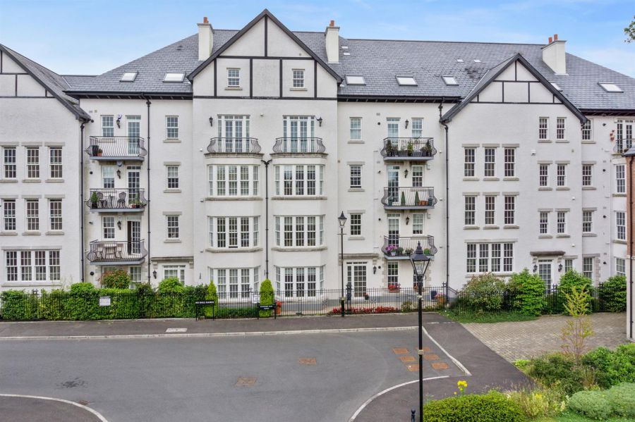 Apt 18 Danesfort Hall, Danesfort Park North, Malone, South Belfast, Belfast, BT9 5RB