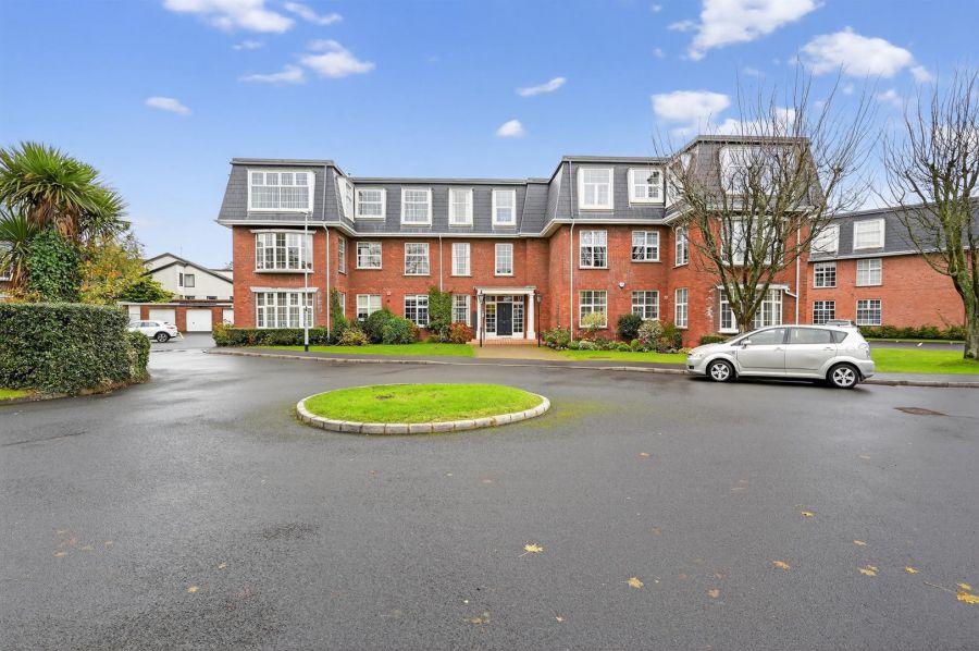 37 Thornhill Malone, South Belfast, BT9 6SS