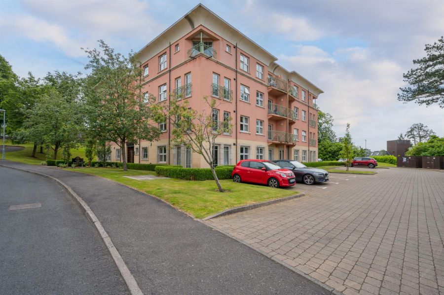 56 Danesfort, Malone, South Belfast, BT9 5QL