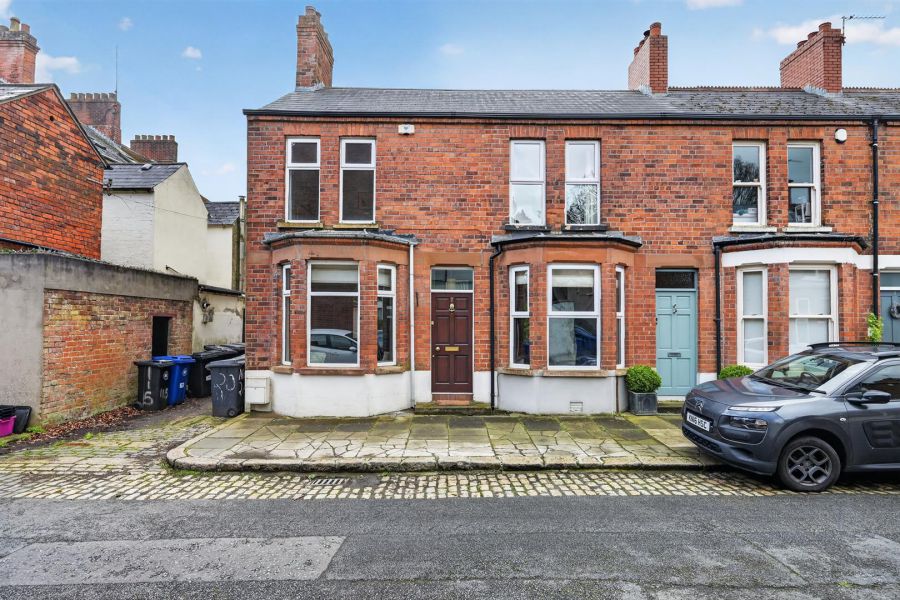 2 Marlborough Gardens, Lisburn Road, Belfast, BT9 6SQ
