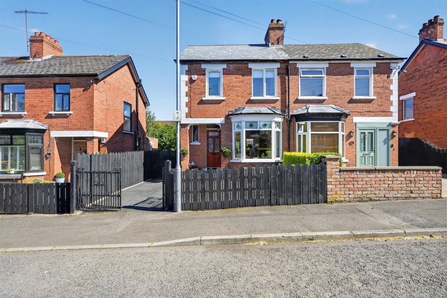 20 Willesden Park, South Belfast, BT9 5GX
